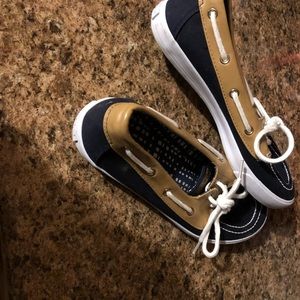 Tommy Hilfiger shoes